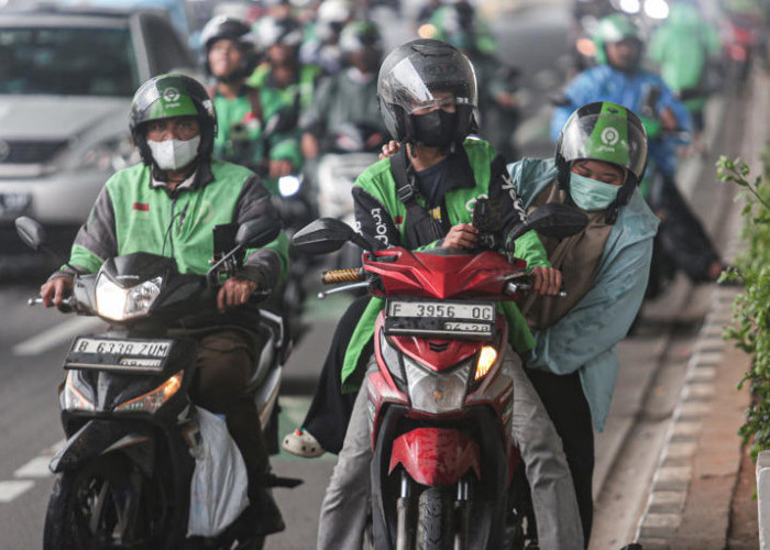 Perpres Baru Pangkas Potongan Aplikasi Ojol, Gojek Pastikan Tarif Penumpang Tetap Stabil