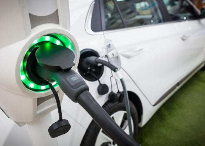 Harga BBM Naik, Mobil Listrik Kian Dilirik: Sudah Siapkah Digunakan Secara Luas?