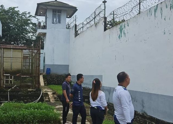 Pastikan Keamanan Optimal, Petugas Lapas Narkotika Muara Beliti Gelar Kontrol Branggang Rutin