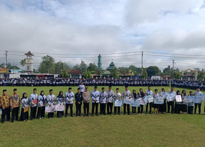 Wali Kota Rachmat Hidayat Pimpin Upacara Puncak HUT PGRI ke-80 dan Hari Guru Nasional 2025 di Lubuklinggau