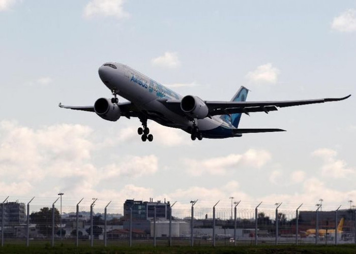 Mesin Bermasalah, Pesawat Airbus A330 Swiss Air Batal Lepas Landas di Delhi