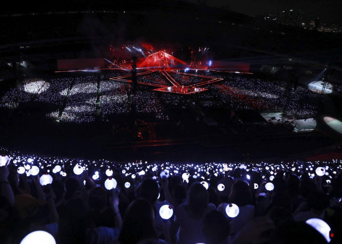 Konser “BTS: The Comeback Live” Jadi Tayangan Terpopuler Netflix di 77 Negara