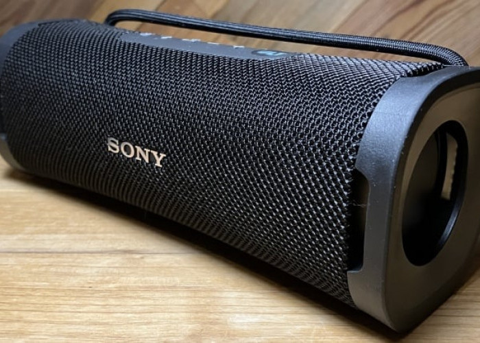 Sony ULT FIELD 1: Speaker Bluetooth Tahan Air dengan Sensasi Bass Dahsyat di Genggaman!