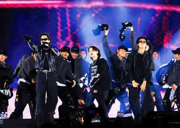 Lebih dari Setengah Juta ARMY “War” Tiket Konser BTS Jakarta Hari Pertama