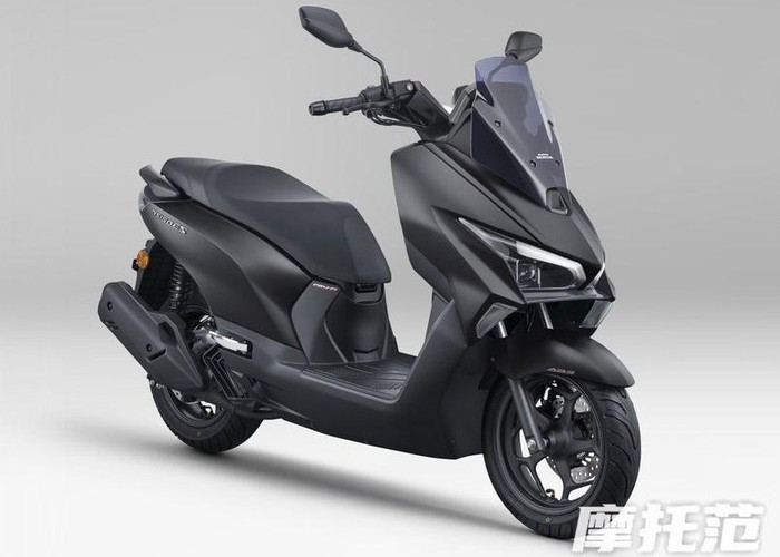 Honda NS150ES Gabungkan Gaya Sporty dan Fungsional ala PCX-Vario