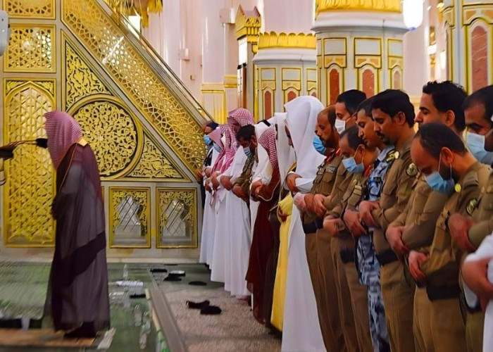 Ramadan 2026, Tarawih di Dua Masjid Suci Tetap 10 Rakaat