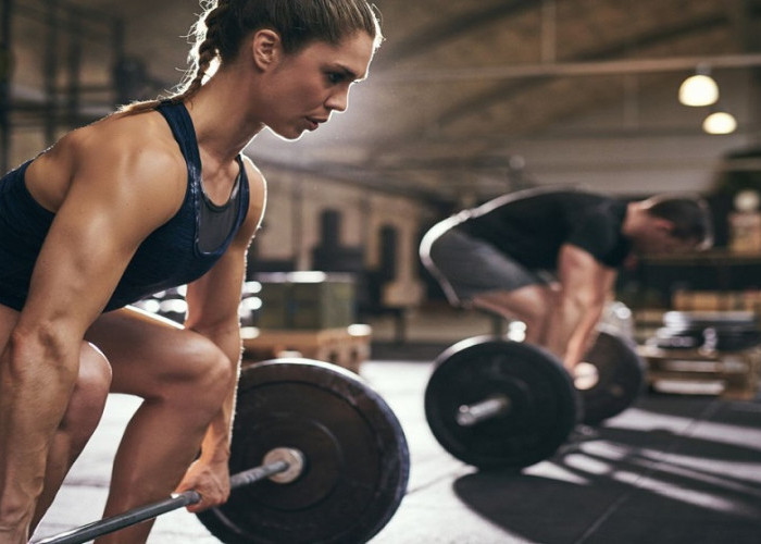 Saat Diet Lebih Baik Lari atau Gym untuk Menurunkan Berat Badan?