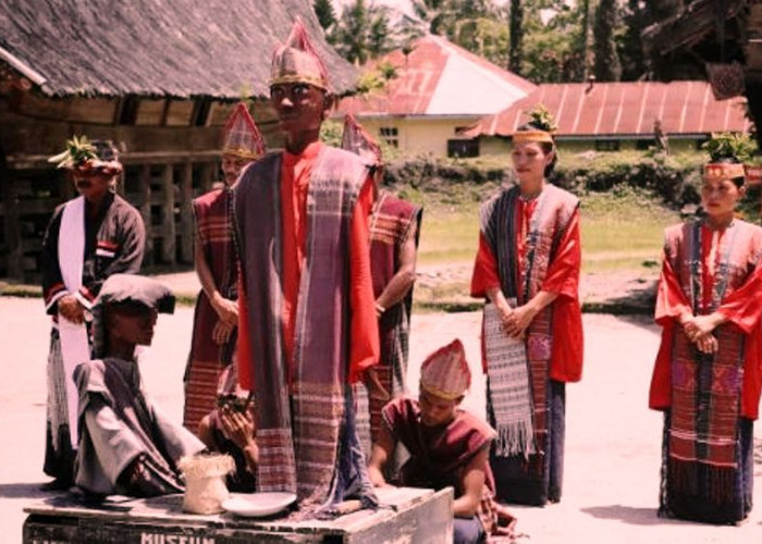 Mengenal Tari Sigale-Gale, Tarian Khas Suku Batak Sumatera Utara
