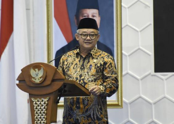 Hemat BBM , Apakah Sekolah Akan Daring ? Berikut Penjelasan Kemendikdasmen 