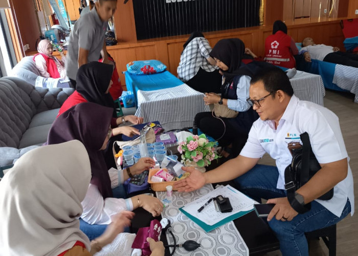 PLN UP3 Lubuklinggau Gelar Donor Darah di Peringatan Hari Listrik Nasional ke-80, Wujud Semangat Kepahlawanan 
