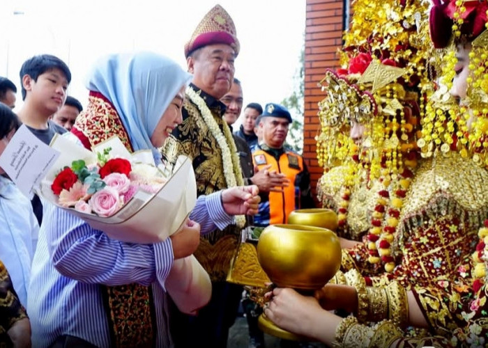 Wagub Sumsel Cik Ujang Disambut Meriah Usai Dilantik, Siap Jalankan Tugas sebagai Plt Gubernur