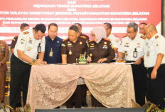 Perkuat Kolaborasi Antar Aparat Penegak Hukum, Kalapas Narkotika Muara Beliti Hadiri Penandatanganan MoU