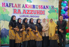 Sukses ! Haflah Akhirussanah RA Azzuhdi Lubuklinggau Tahun 2026 Cetak Generasi Rabbani Berakhlak Mulia