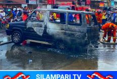 Mobil Toyota Kijang Terbakar di Lubuklinggau, Api Diduga Berasal dari Percikan Las