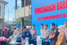 Dukung Penegakan Hukum, Lapas Narkotika Muara Beliti Hadiri Pemusnahan Barang Bukti Narkoba di Polres Lubuk Li
