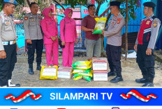 Peduli Sesama, Polres Musi Rawas Serahkan Paket Sembako kepada Korban Kebakaran di Jayaloka
