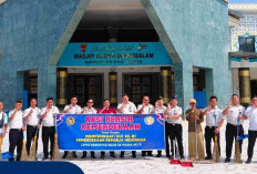 Sambut HUT ke-81 RI, Lapas Narkotika Muara Beliti Ajak Masyarakat Gotong Royong Bersihkan Masjid