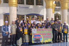 Wakil Wali Kota Lubuklinggau Lepas Jamaah Umroh Zafa Tour di Masjid Agung Assalam