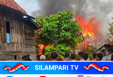 Kobaran Api Hanguskan Permukiman Warga di Air Balui Musi Banyuasin