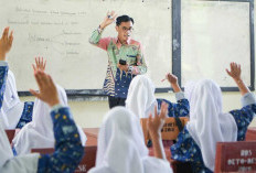 Isu Oversupply Guru Disorot, Pakar Sebut Masalah Utama Ada pada Ketimpangan Distribusi