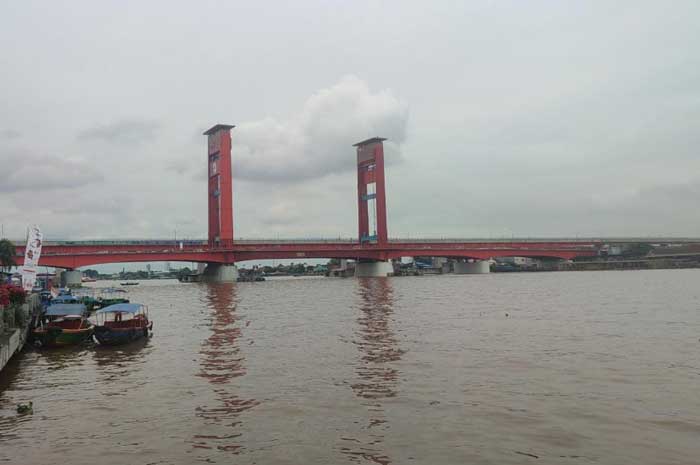 Mau Tahu Sejarah Jembatan Ampera? Simak Kesaksian Sejarahwan Sumsel