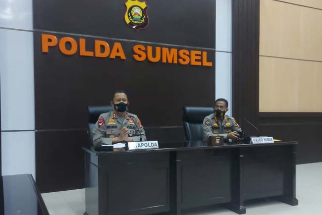 GADUH RP2 TRILIUN, KAPOLDA SUMSEL MEMINTA MAAF