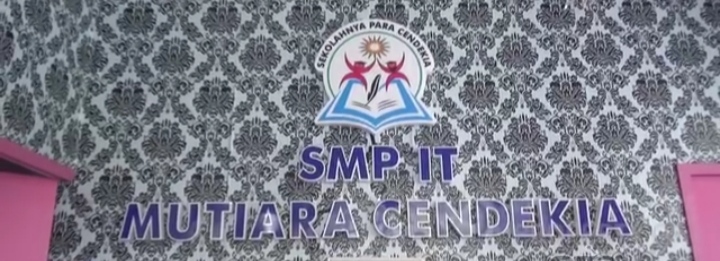 Bangga, SMP IT Mutiara Cendekia Raih Mendali Emas Tingkat Provinsi