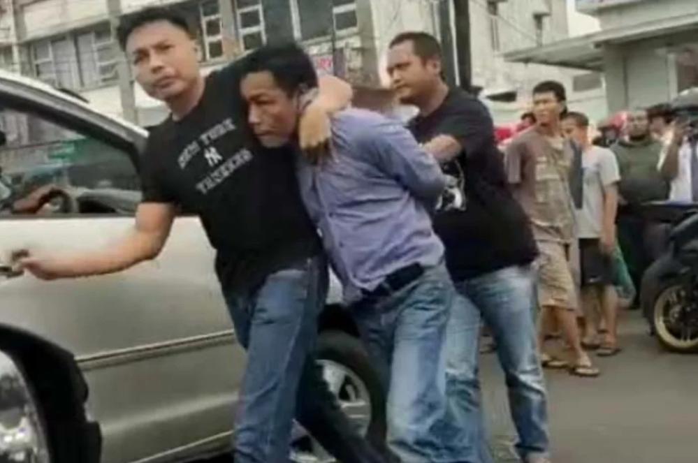 Warga Solok Sumbar Gagal Bongkar ATM BNI dengan Cara Ganjal Lidi