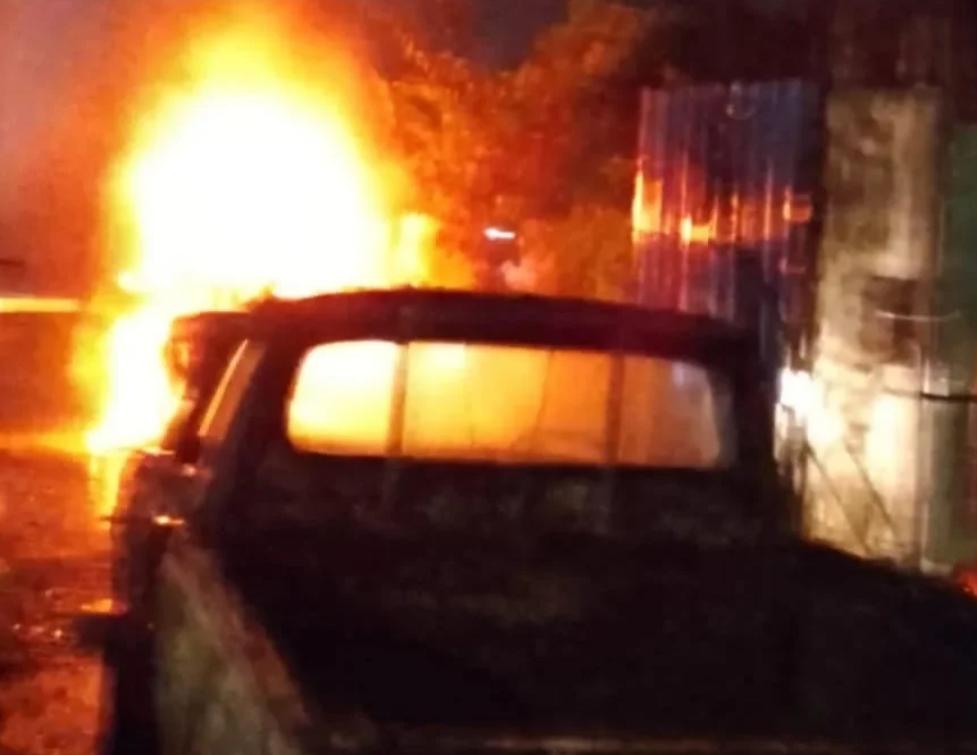 Mobil Milik Warga Mangga Besar II Hangus Terbakar