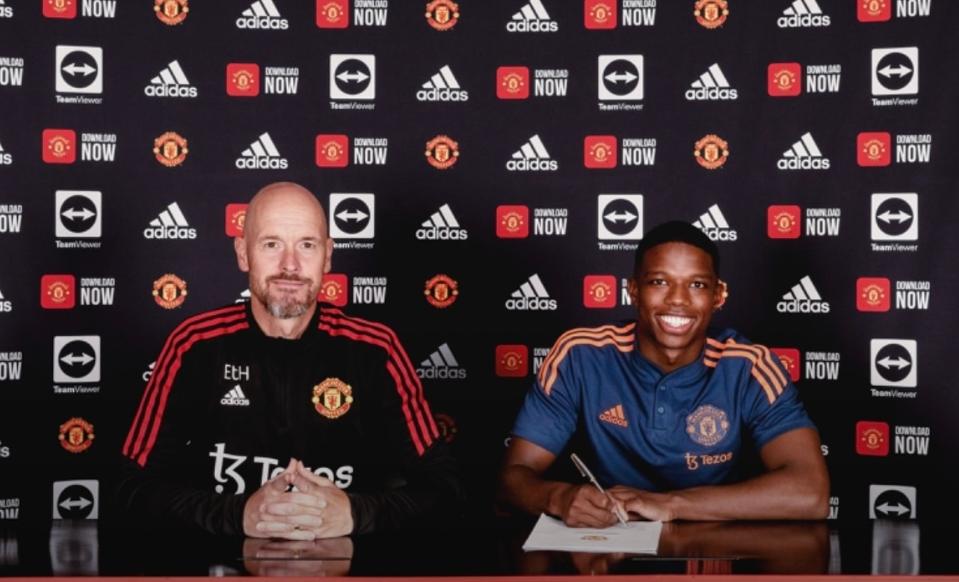 Manchester United Resmi Umumkan Tyrell Malacia, Siapa Selanjutnya?