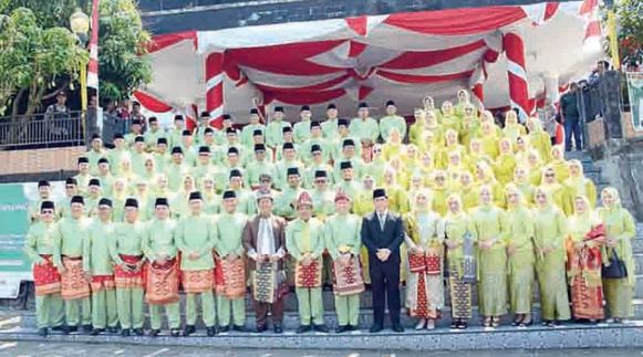 RAPAT PARIPURNA ISTIMEWA HUT KOTA LUBUKLINGAU YANG KE-22